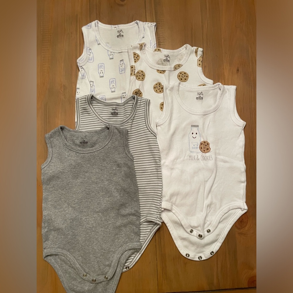 5 pack Touched By Nature 100% organic cotton sleeveless baby onesies size 24 mo